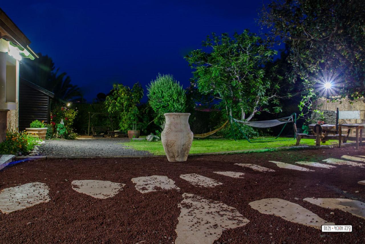 Moon Light Yavneʼel Villa Buitenkant foto